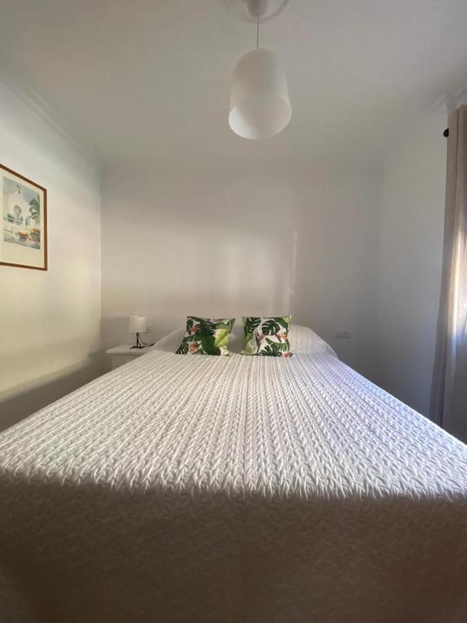 Apartamento Familiar En Barrio Reina Victoria Huelva Zewnętrze zdjęcie
